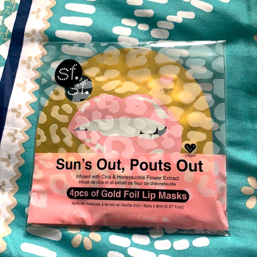 Gold Foil Lip Masks